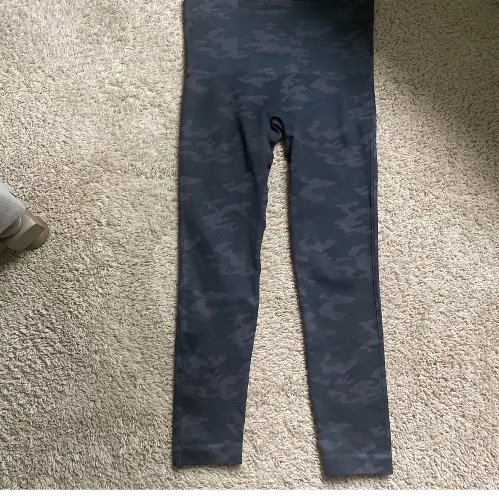 Spanx Camo Grey Legging XL